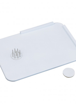 Homecraft Plastic Spread Cutting Board with or without Spikes